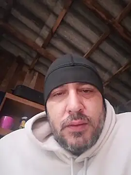 Snapshot of yourflowerpink chatting on December 5, 2025, 7:07 am yourflowerpink online show from December 5, 2025, 7:07 am