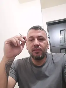 Snapshot of yourflowerpink chatting on November 27, 2025, 6:03 am yourflowerpink online show from November 27, 2025, 6:03 am