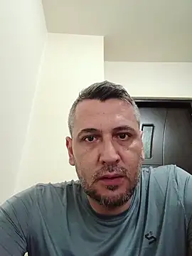 yourflowerpink online show from April 2, 2026, 11:17 am