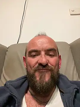 Snapshot of Rimmingtop chatting on October 22, 2025, 8:19 pm Rimmingtop online show from October 22, 2025, 8:19 pm