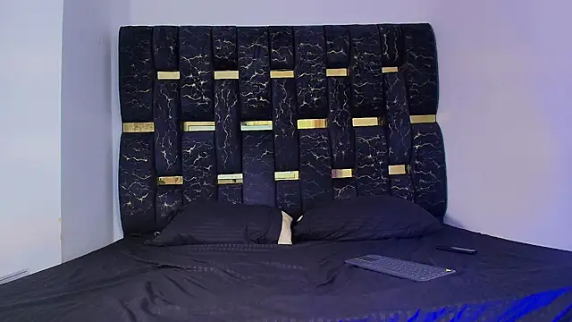 Snapshot of chris_blake__ chatting on November 22, 2025, 6:07 pm chris blake online show from November 22, 2025, 6:07 pm