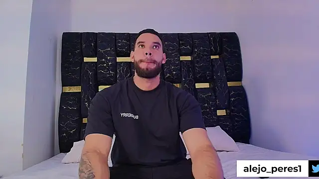 Snapshot of chris_blake__ chatting on November 30, 2025, 7:36 pm chris blake online show from November 30, 2025, 7:36 pm