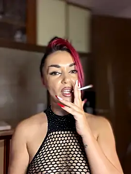 Snapshot of MeganFoxiy chatting on November 13, 2025, 5:55 am MeganFoxiy online show from November 13, 2025, 5:55 am