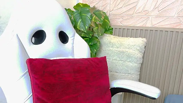 Gaviluc  online show from March 28, 2026, 12:28 pm