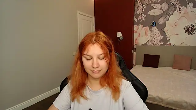 AngelinaLow online show from June 2, 2026, 11:32 am