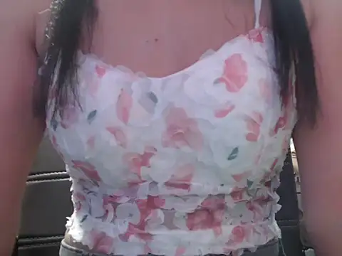 Snapshot of TheMostBeautifullGirl- chatting on November 17, 2025, 6:01 pm TheMostBeautifullGirl- online show from November 17, 2025, 6:01 pm