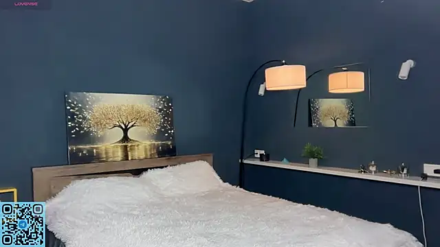 Snapshot of RadiantBliss chatting on November 11, 2025, 4:13 pm RadiantBliss online show from November 11, 2025, 4:13 pm