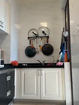 Snapshot of aa520uv chatting on November 2, 2025, 3:22 am aa520uv online show from November 2, 2025, 3:22 am