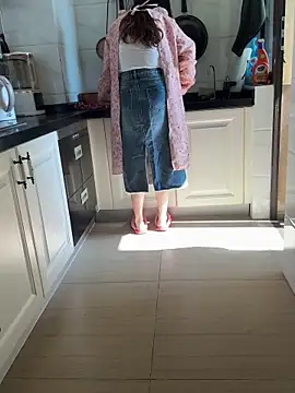 Snapshot of aa520uv chatting on December 1, 2025, 4:13 am aa520uv online show from December 1, 2025, 4:13 am