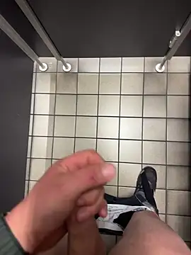 wassermann8484 online show from April 16, 2026, 7:42 am