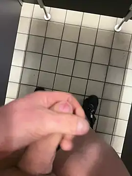 Snapshot of wassermann8484 chatting on March 22, 2025, 2:27 am wassermann8484 online show from March 22, 2025, 2:27 am