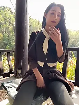 linger-23 online show from March 15, 2026, 5:47 am