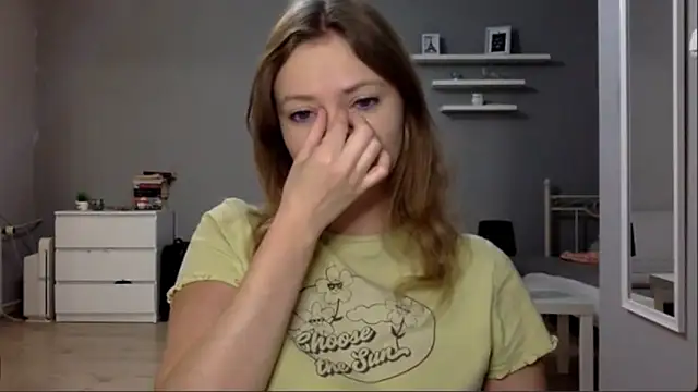 Snapshot of MillieShow chatting on October 30, 2025, 9:44 pm MillieShow online show from October 30, 2025, 9:44 pm