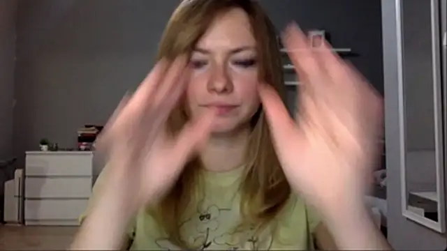 Snapshot of MillieShow chatting on November 5, 2025, 11:19 pm MillieShow online show from November 5, 2025, 11:19 pm