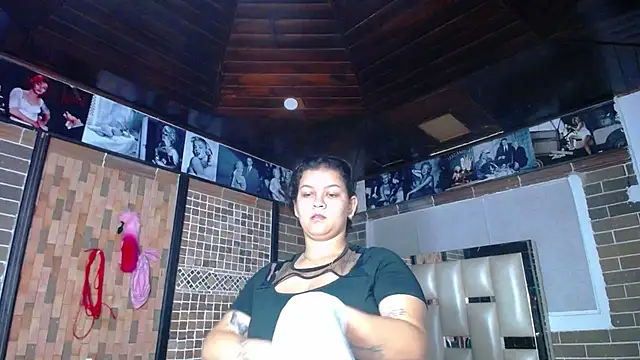 kriss sweetboobs10 online show from April 2, 2026, 11:28 am