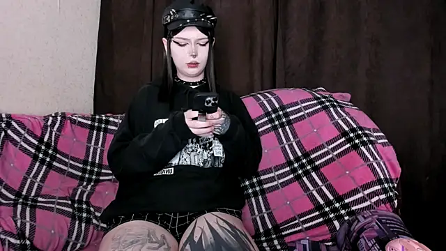 amelia mays xx online show from April 9, 2026, 4:36 am