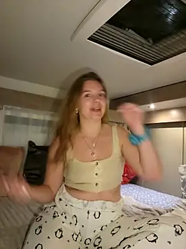 Snapshot of Amesthyst_destiny chatting on November 1, 2025, 8:25 pm Amesthyst destiny online show from November 1, 2025, 8:25 pm