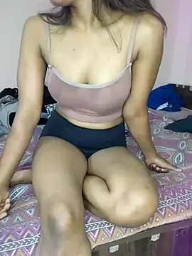 Snapshot of DeboSiya18 chatting on April 12, 2026, 8:01 pm DeboSiya18 online show from April 12, 2026, 8:01 pm