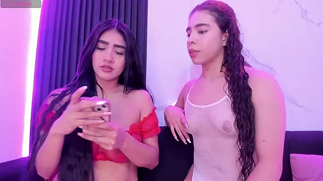 MiaScott5 online show from November 6, 2025, 4:27 am