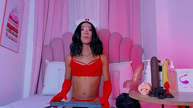 NicoleMadrird online show from February 27, 2026, 5:24 pm