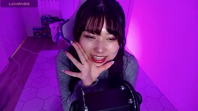 Snapshot of miharu01 chatting on November 30, 2025, 1:01 pm miharu01 online show from November 30, 2025, 1:01 pm