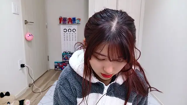 Snapshot of miharu01 chatting on December 5, 2025, 3:21 pm miharu01 online show from December 5, 2025, 3:21 pm