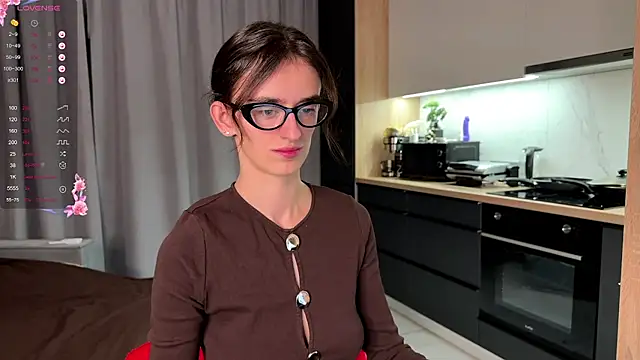 TwinTemptations online show from October 2, 2025, 6:22 pm