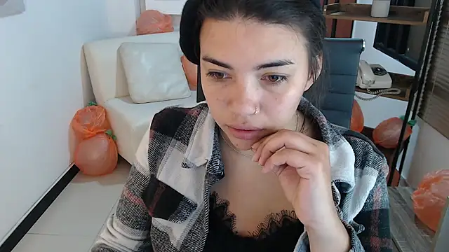 Snapshot of dangel_noir6 chatting on November 10, 2025, 11:15 am dangel noir6 online show from November 10, 2025, 11:15 am