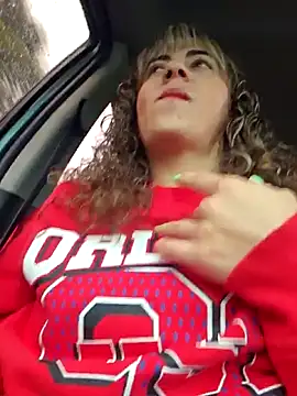 Snapshot of Sairy_ chatting on October 22, 2025, 7:02 pm Sairy online show from October 22, 2025, 7:02 pm