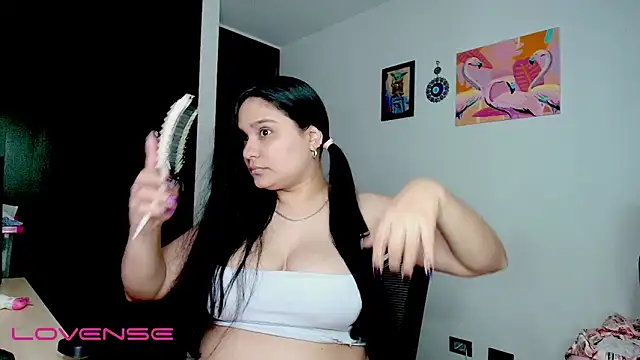 Snapshot of ashliecooperrr chatting on December 4, 2025, 3:49 am ashliecooperrr online show from December 4, 2025, 3:49 am