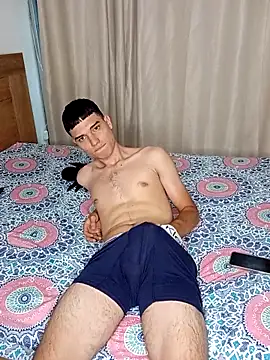 Snapshot of Saul_yei chatting on November 20, 2025, 9:04 pm Saul yei online show from November 20, 2025, 9:04 pm