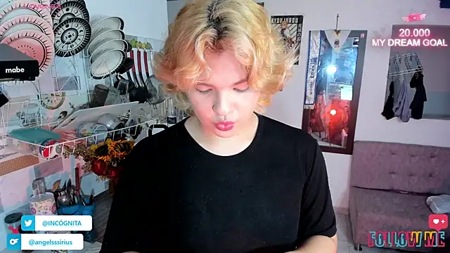 adam angelssss online show from November 3, 2025, 12:27 am