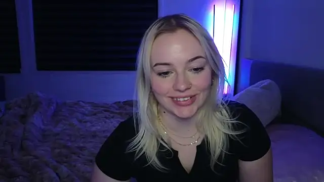 Snapshot of margot_robbie7 chatting on November 26, 2025, 11:49 pm margot robbie7 online show from November 26, 2025, 11:49 pm