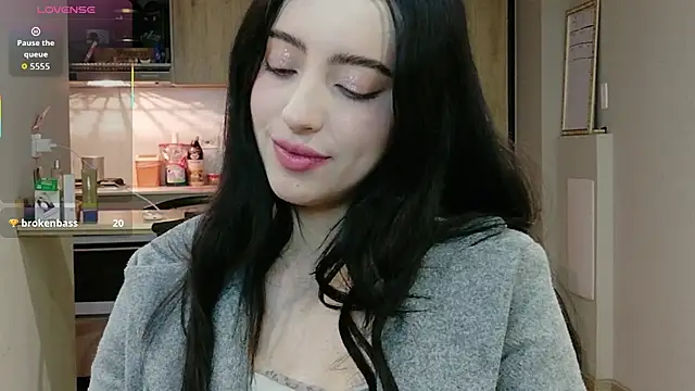 Rebbecawhite meow online show from January 15, 2026, 10:35 pm