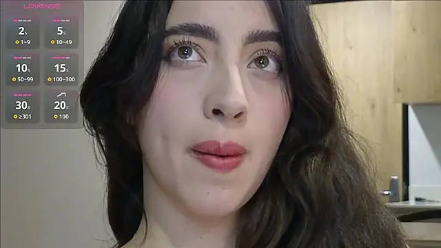 Snapshot of Rebbecawhite_meow chatting on September 18, 2025, 5:32 am Rebbecawhite meow online show from September 18, 2025, 5:32 am