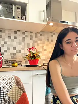 18teengirl3 online show from September 30, 2025, 9:59 am