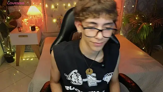 Matty Sparkk online show from March 22, 2026, 1:12 pm