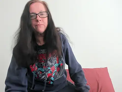 peachgoddess online show from February 9, 2026, 3:21 pm