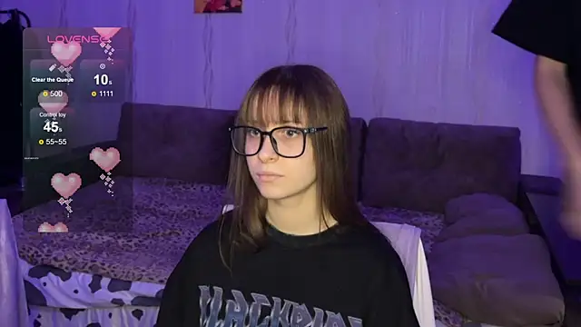 Snapshot of Romanhavesweetydick777 chatting on November 17, 2025, 5:50 pm Romanhavesweetydick777 online show from November 17, 2025, 5:50 pm