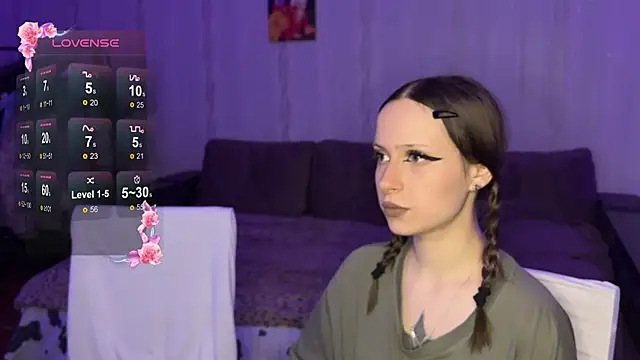 Snapshot of Romanhavesweetydick777 chatting on October 31, 2025, 5:09 pm Romanhavesweetydick777 online show from October 31, 2025, 5:09 pm