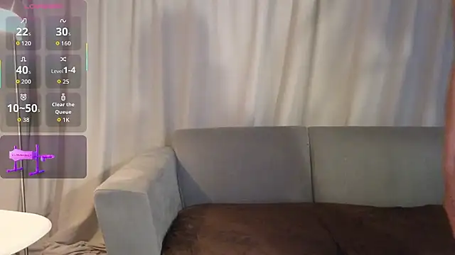 YuliethPetite online show from February 15, 2026, 11:31 am