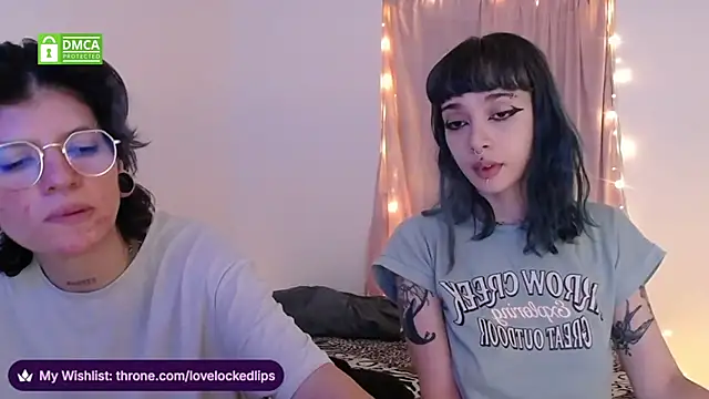 lovelockedlips online show from February 22, 2026, 3:31 am