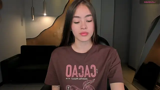 Snapshot of MaiaCollins chatting on October 27, 2025, 6:20 pm MaiaCollins online show from October 27, 2025, 6:20 pm