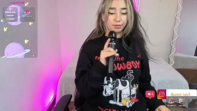 Snapshot of Malory_tay1 chatting on November 13, 2025, 7:07 pm Malory tay1 online show from November 13, 2025, 7:07 pm