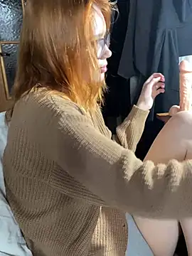 Snapshot of maar_tina chatting on March 15, 2025, 2:12 pm maar tina online show from March 15, 2025, 2:12 pm