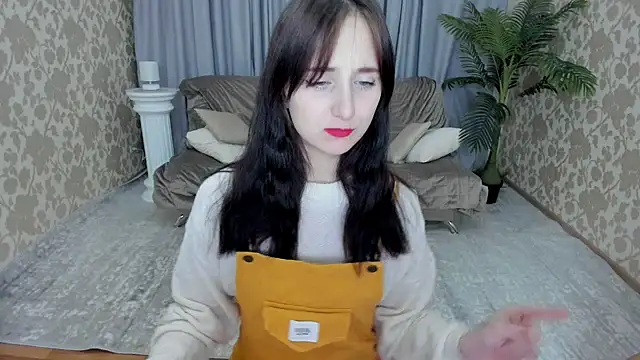 Snapshot of JulietMonli chatting on October 23, 2025, 5:33 pm JulietMonli online show from October 23, 2025, 5:33 pm