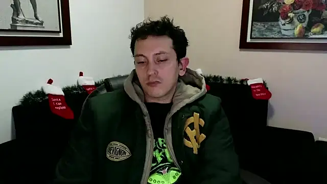 Snapshot of hardaftercum chatting on December 3, 2025, 3:29 am hardaftercum online show from December 3, 2025, 3:29 am