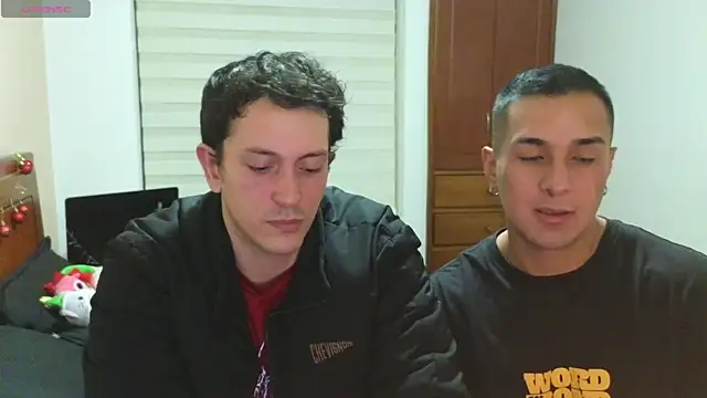 Snapshot of hardaftercum chatting on December 17, 2025, 3:11 am hardaftercum online show from December 17, 2025, 3:11 am