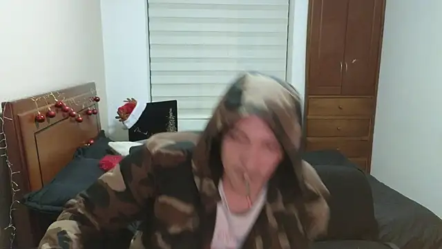 Snapshot of hardaftercum chatting on November 21, 2025, 3:27 am hardaftercum online show from November 21, 2025, 3:27 am