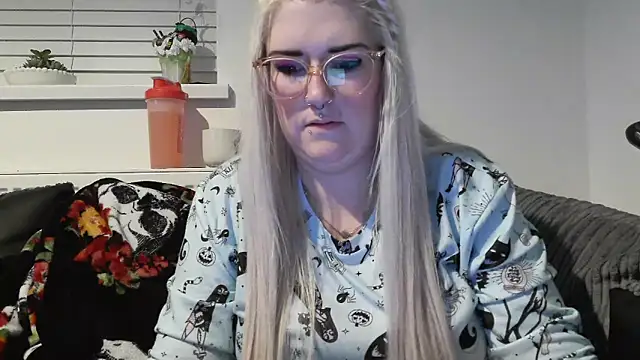 Sizzling Indie36 online show from October 2, 2025, 8:34 pm